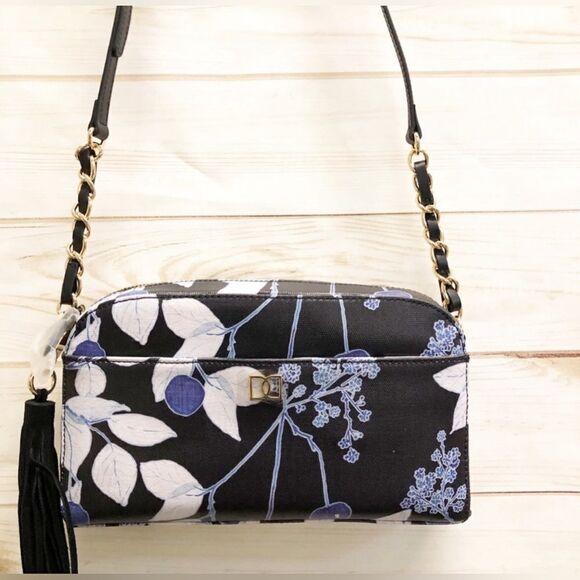 ❄️ Winter Sale! ❄️ New | DENA Camera Bag Crossbody Handbag with Card Case - Picture 2 of 10